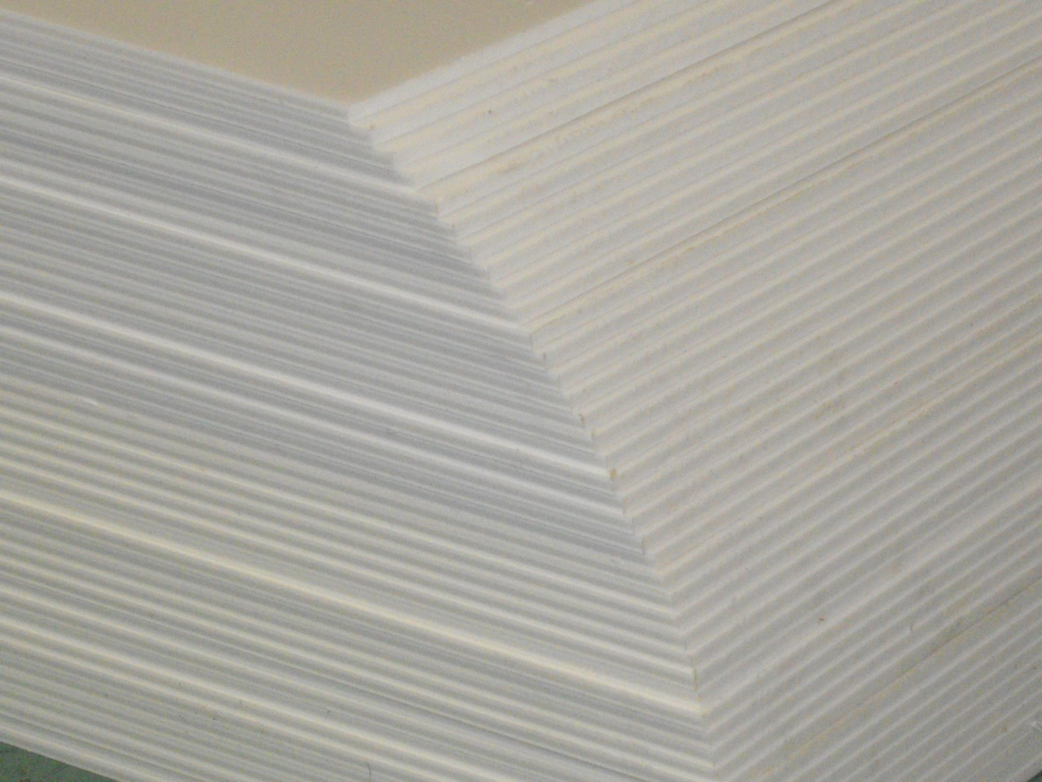 Polystyrene plates white , matt 2mm